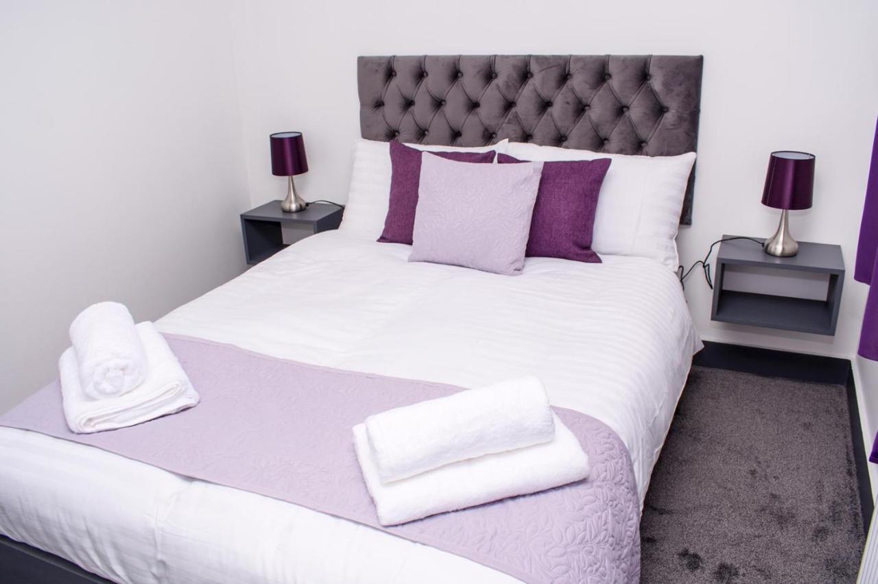 Homestay In Birmingham Sleeps 8 - Free Parking & Wifi Экстерьер фото